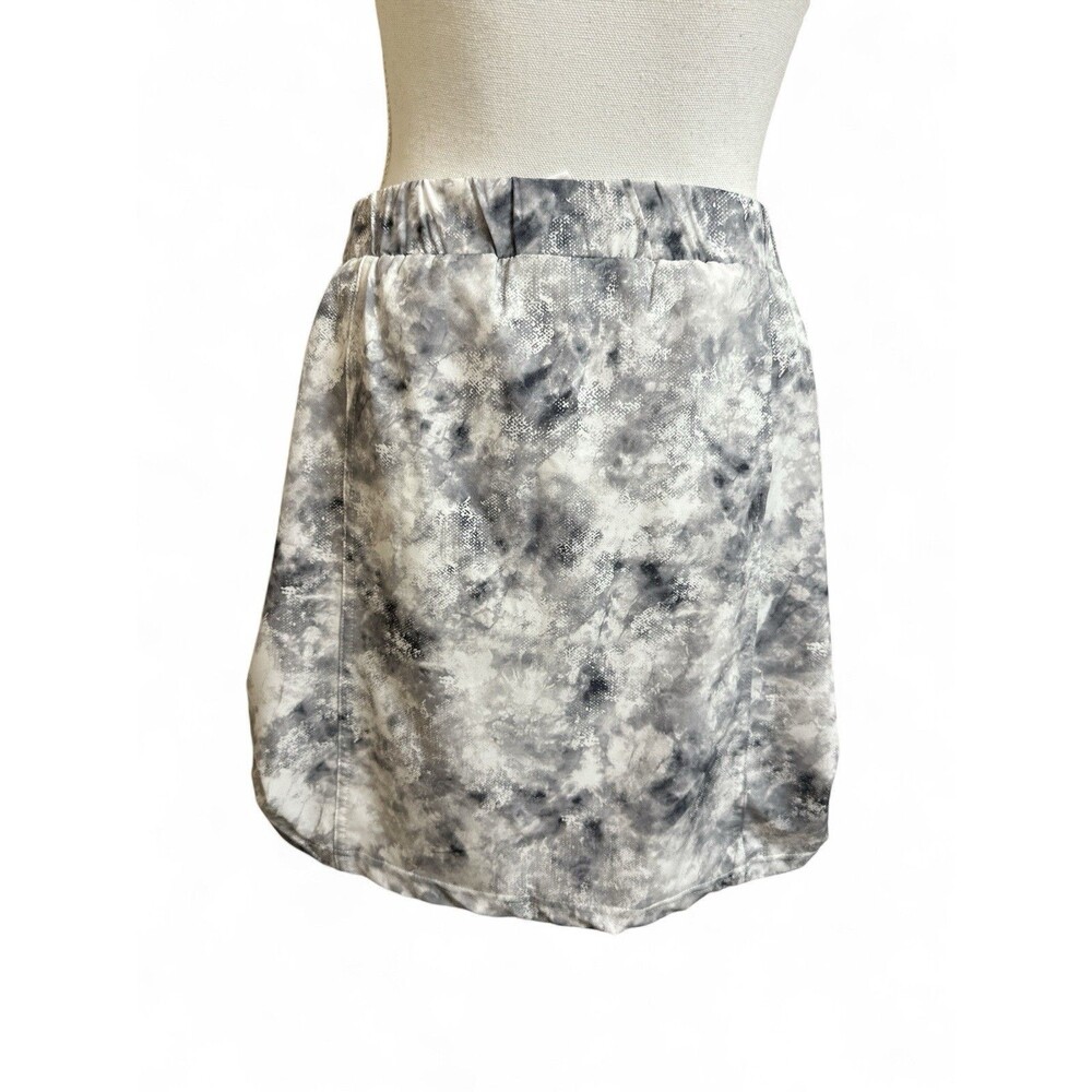 NWT Jockey Women's L Performance Woven Skort Skirt Inner Shorts NEW Gray White